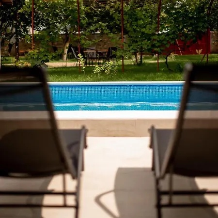 Curuzanka Villa Curug